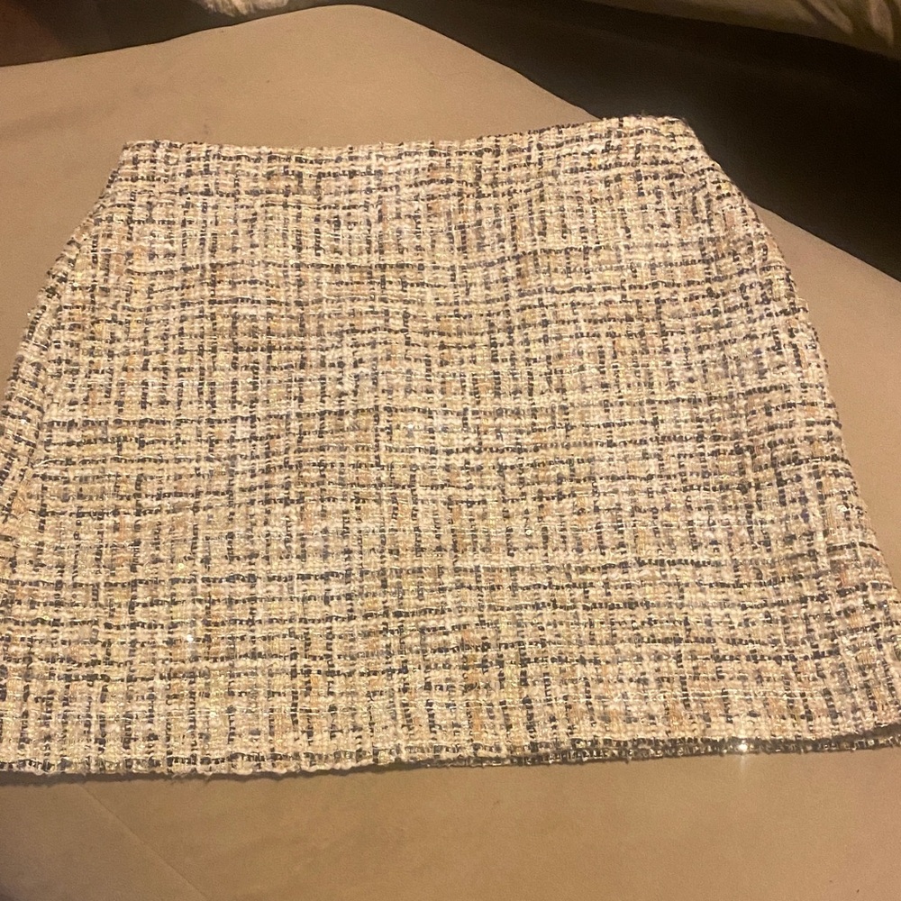 LOFT Tweed Mini Skirt in Cream and Brown with Gold Thread and pockets!